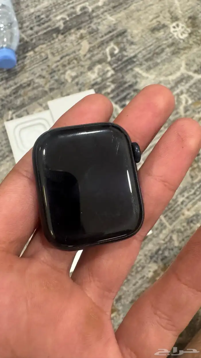 ساعة ابل الذكية 1