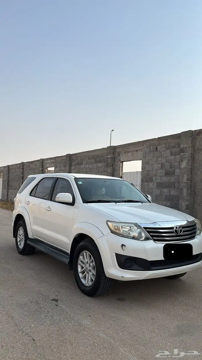 فورتشنر قير عادي 4 سلندر شرط 4