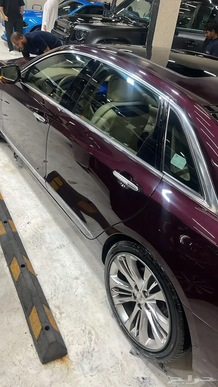 كاديلاك CT6 2