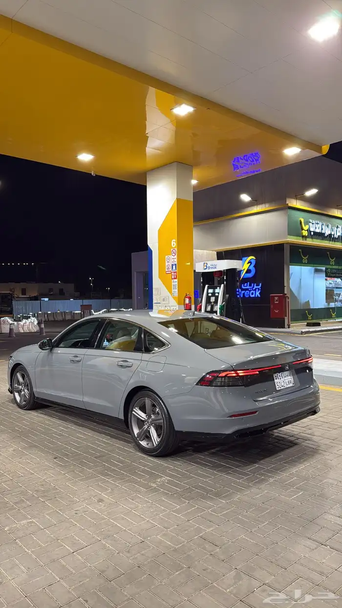 للبيع هوندا اكورد 2023 فل كامل سعودي 7