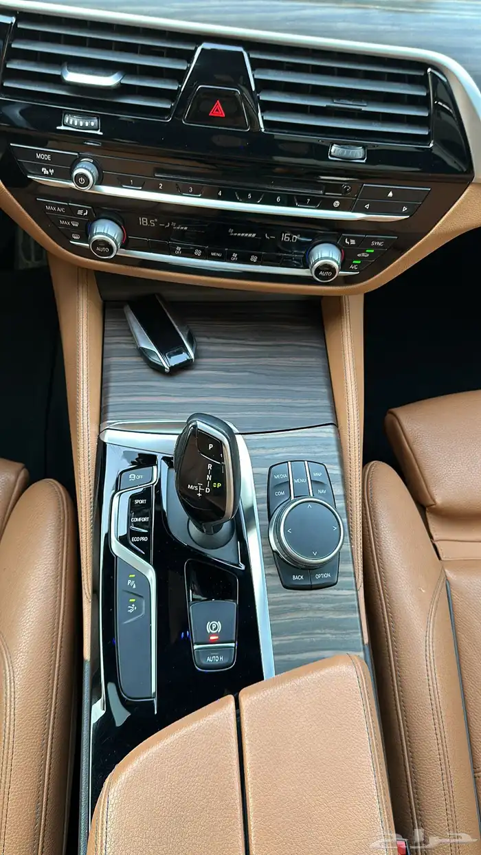 بي ام GT630i 2020 34