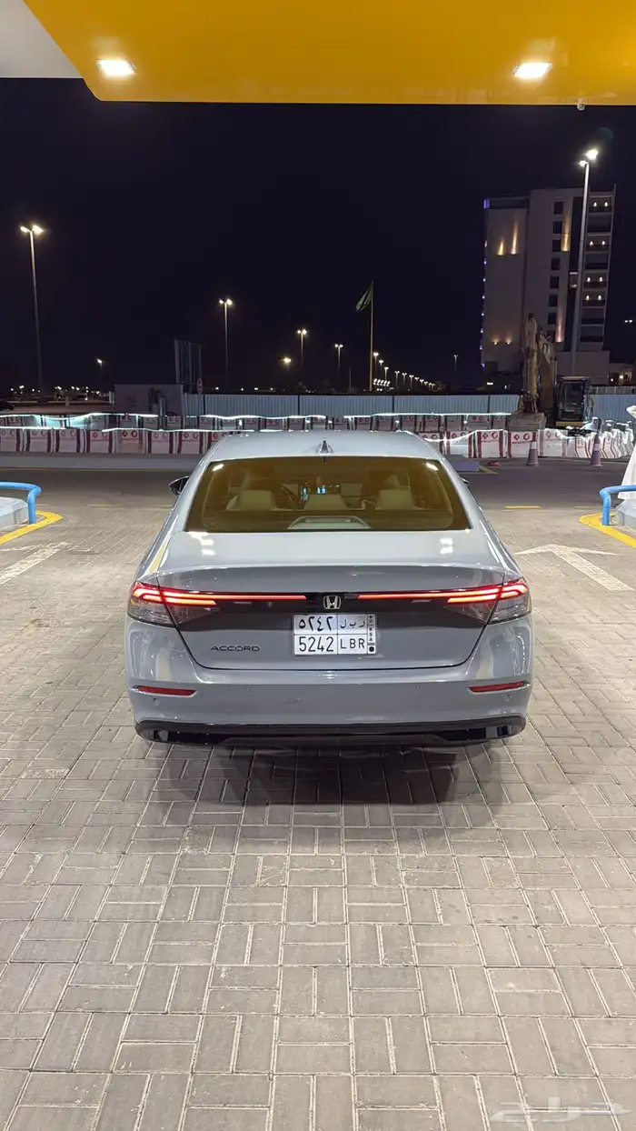 للبيع هوندا اكورد 2023 فل كامل سعودي 6
