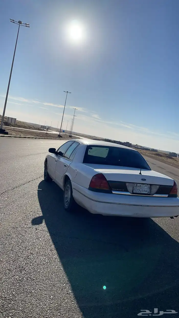 فورد فكتوريا للبيع مديل 98 4