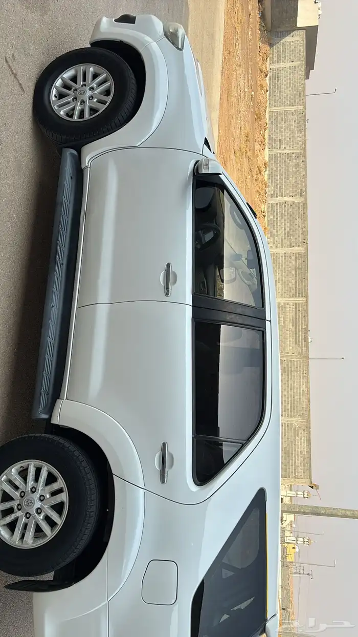 فورتشنر قير عادي 4 سلندر شرط 9