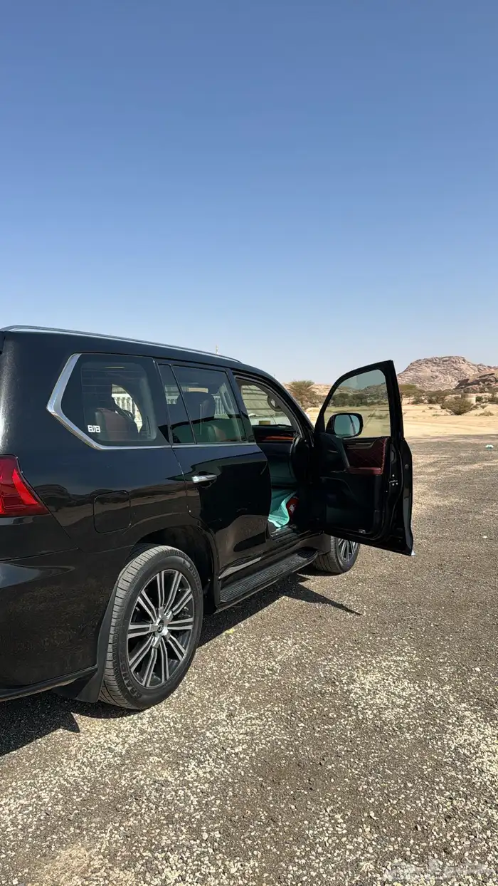 لكزس 2016 للبيع 7