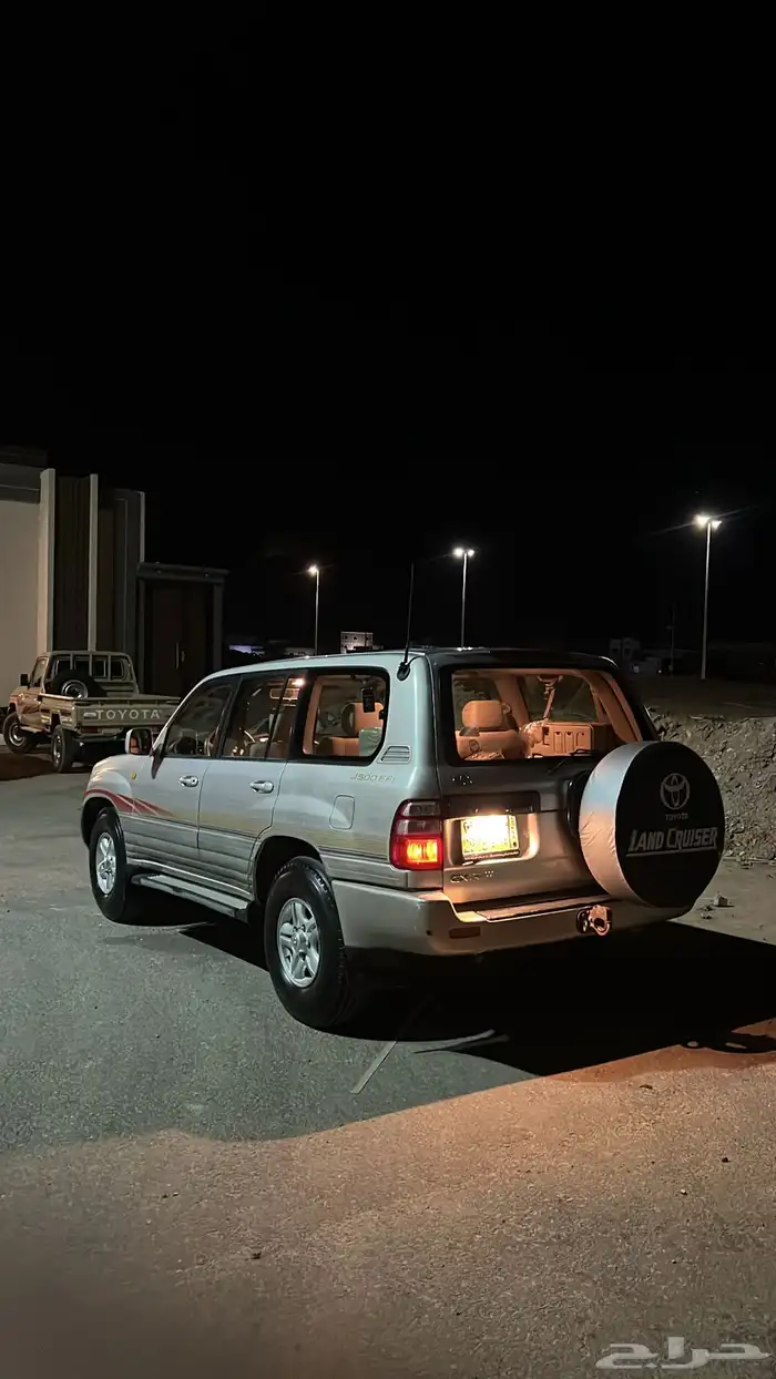 صالون لاند كروزر GXR 2003 1