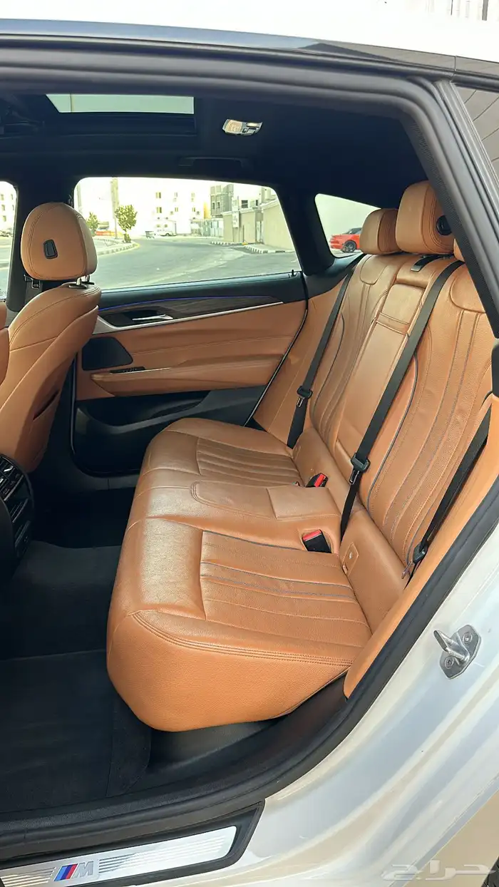 بي ام GT630i 2020 24