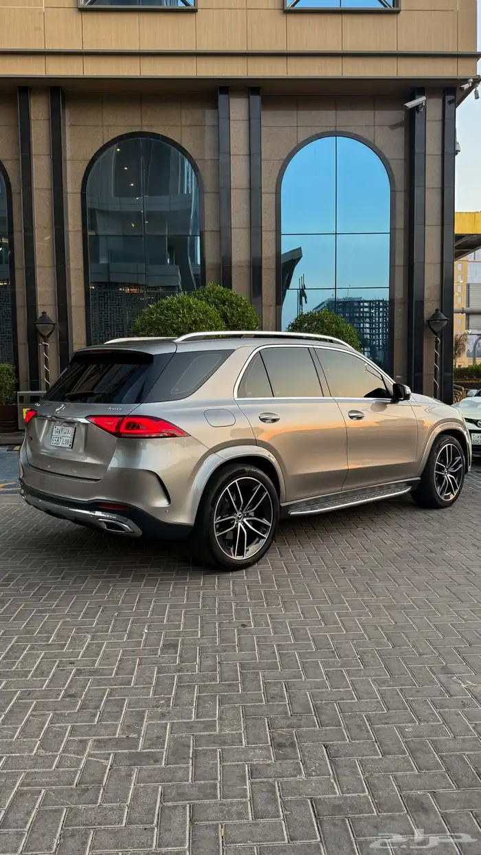 مرسيدس gle400 2022 8