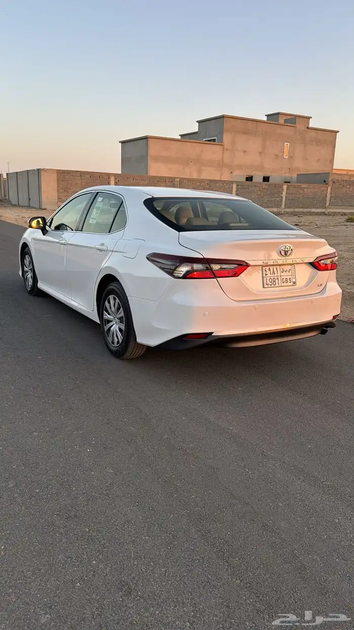 كامري شبه الاصفار 6