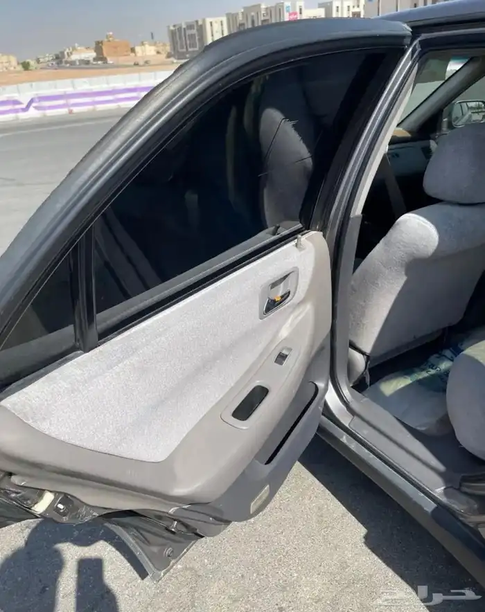 سياره هوندا اكورد 2002لبييع 7