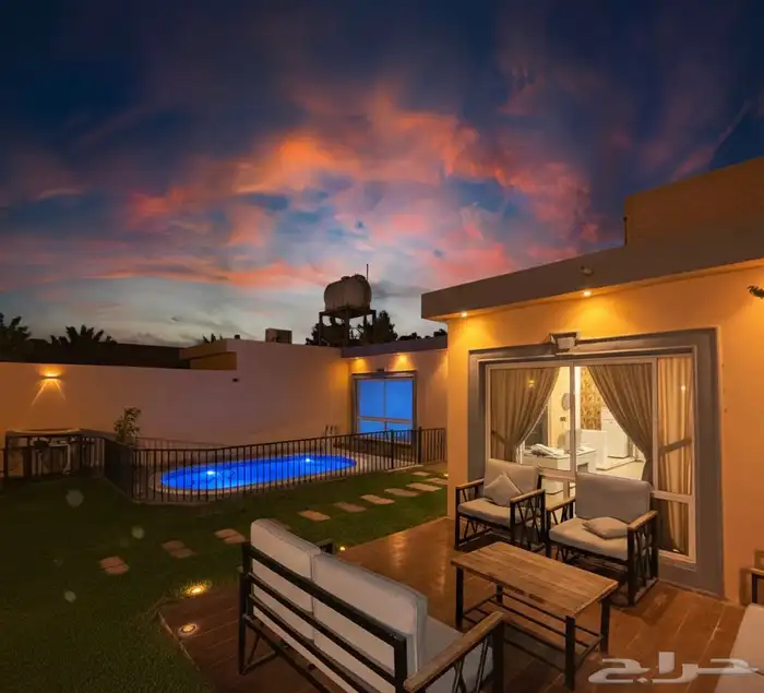 شاليهات تاجير متاح ب290 . الجمعة 480 متوفر واحد جمعة 5