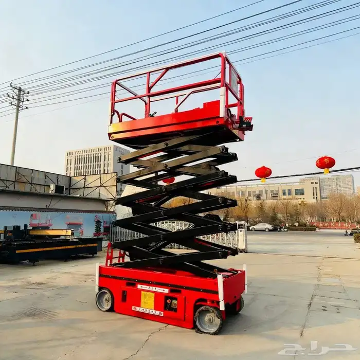 رافعة شوكية روافع شوكية رافعه سيزر لفت سيزرات لفت للايجار. 9