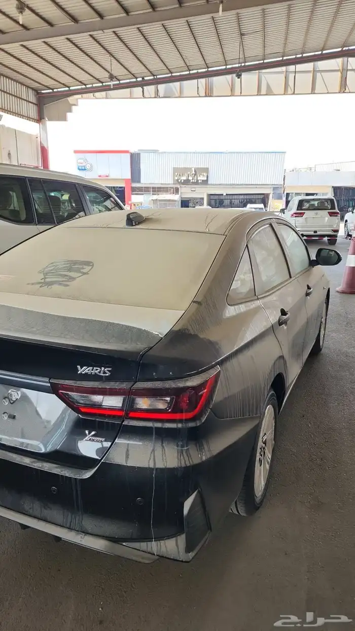 تويوتا يارس واي بلس اسود 2026 4