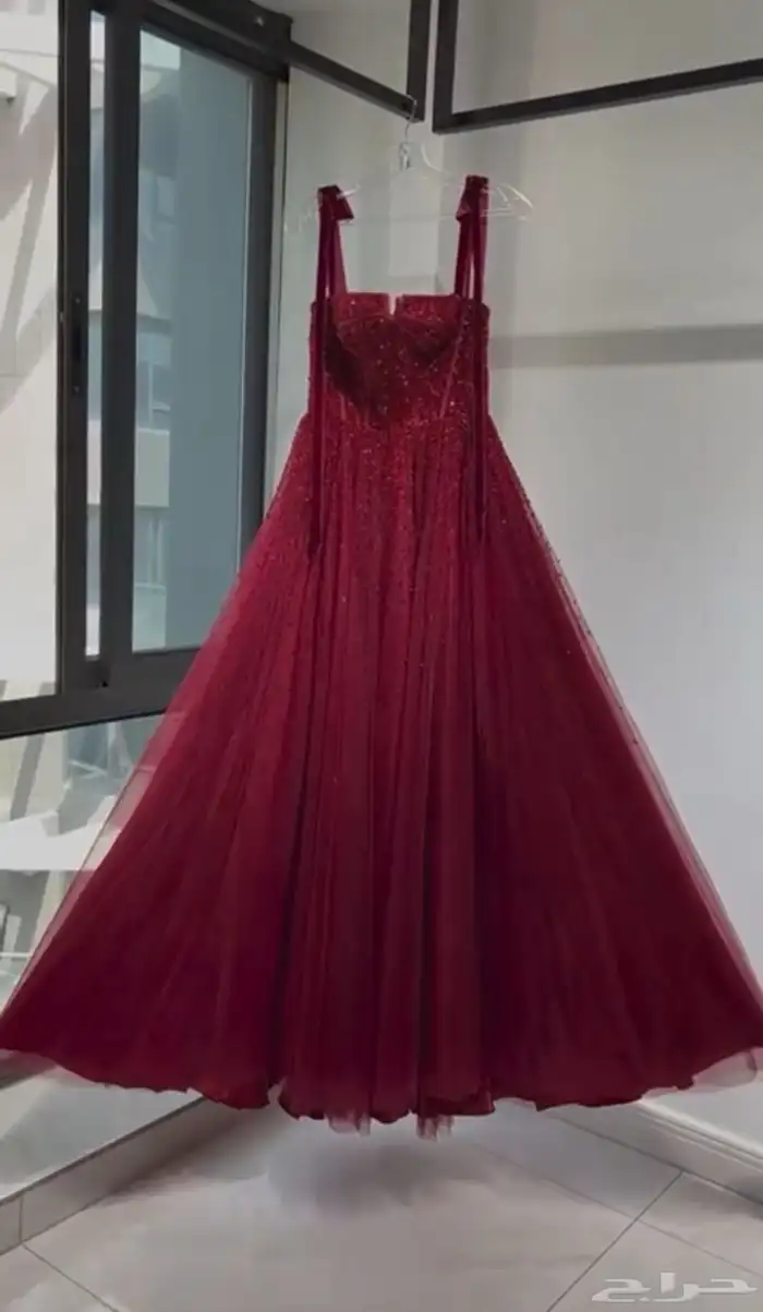 فستان ملكه قابل لتفاوض 2