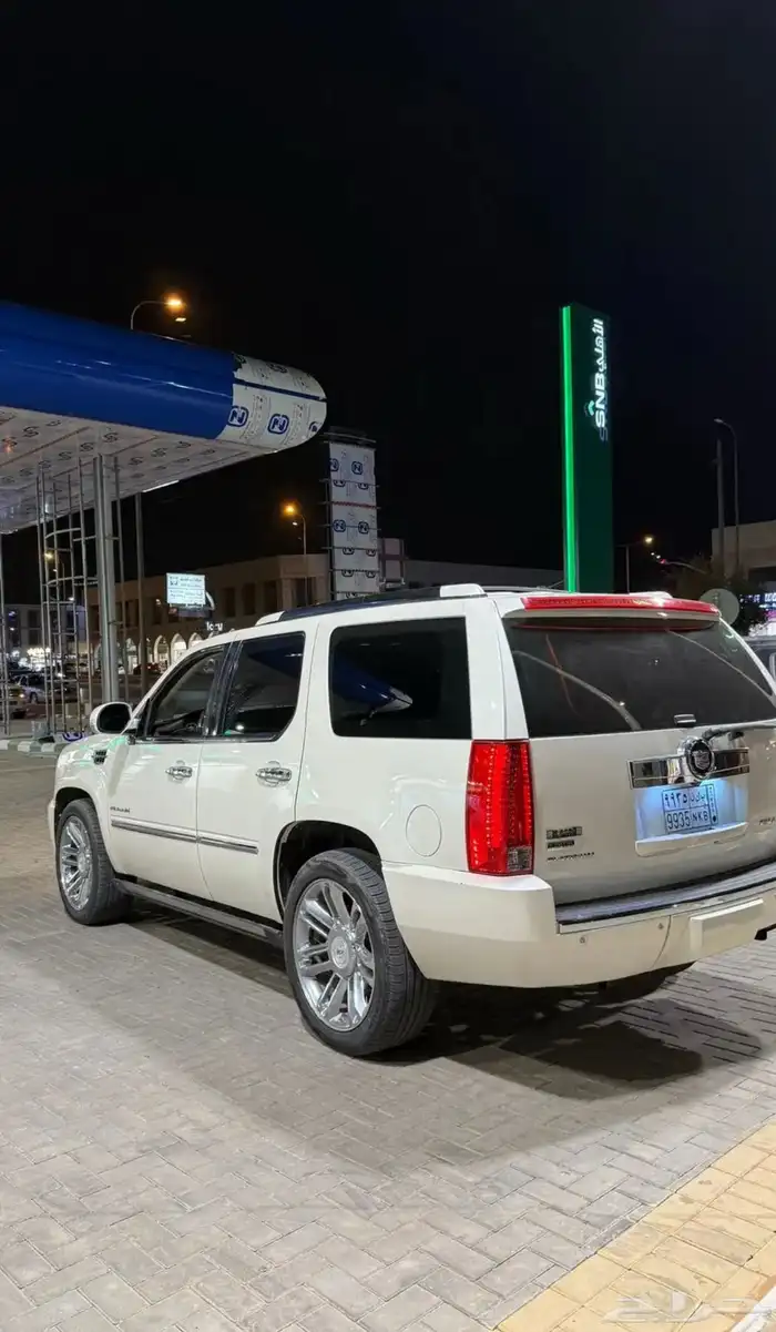 كاديلاك 2012 بلاتينيوم لؤلؤي 12