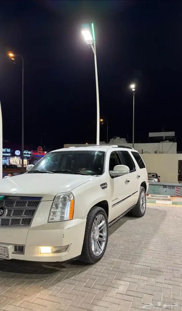 كاديلاك 2012 بلاتينيوم لؤلؤي 6