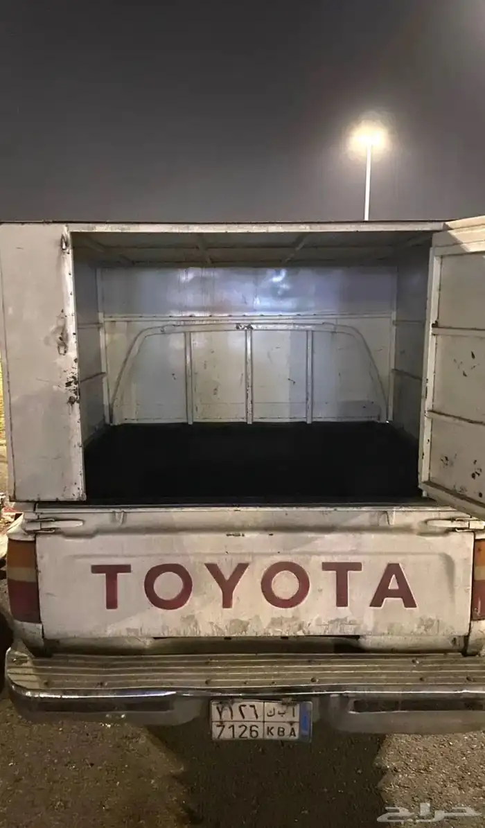 صندوق هايلوكس 3