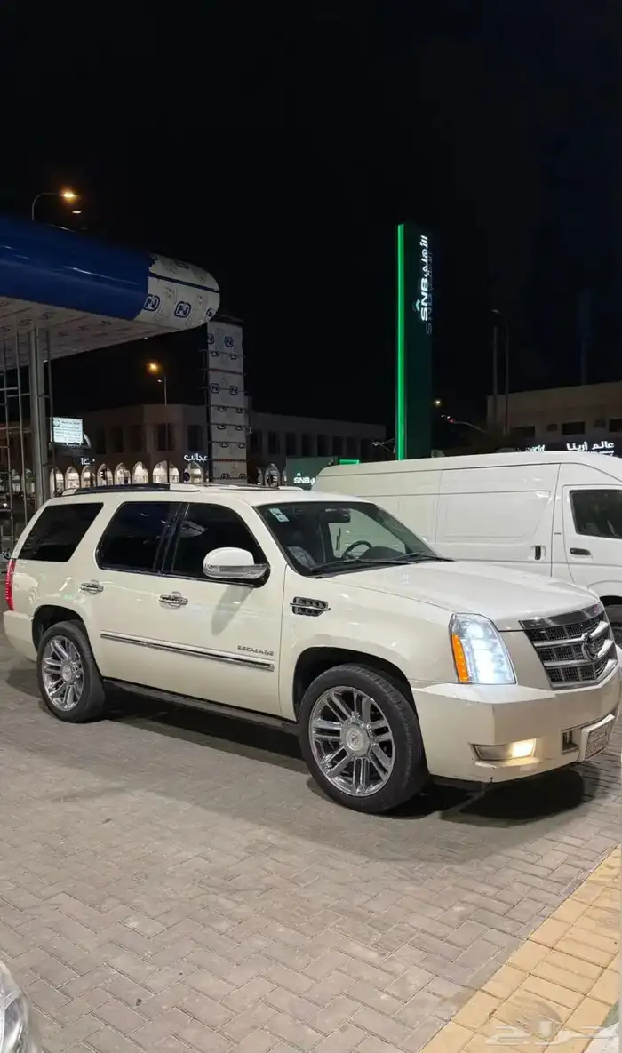 كاديلاك 2012 بلاتينيوم لؤلؤي 1