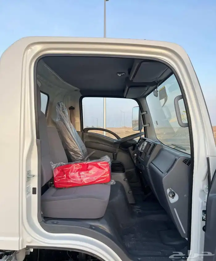 ايسوزو دينا 4 طن 3