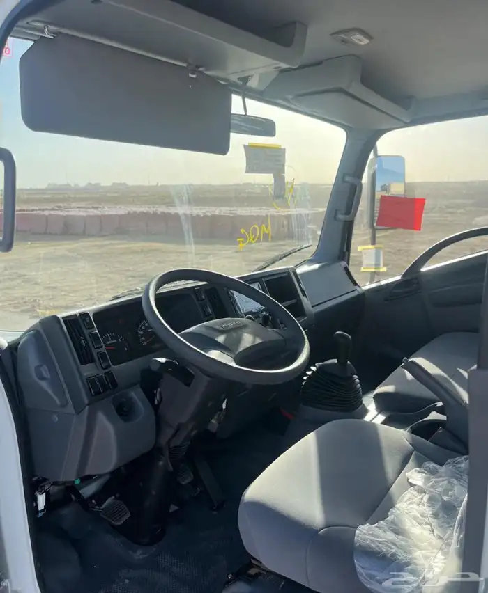 ايسوزو دينا 4 طن 5