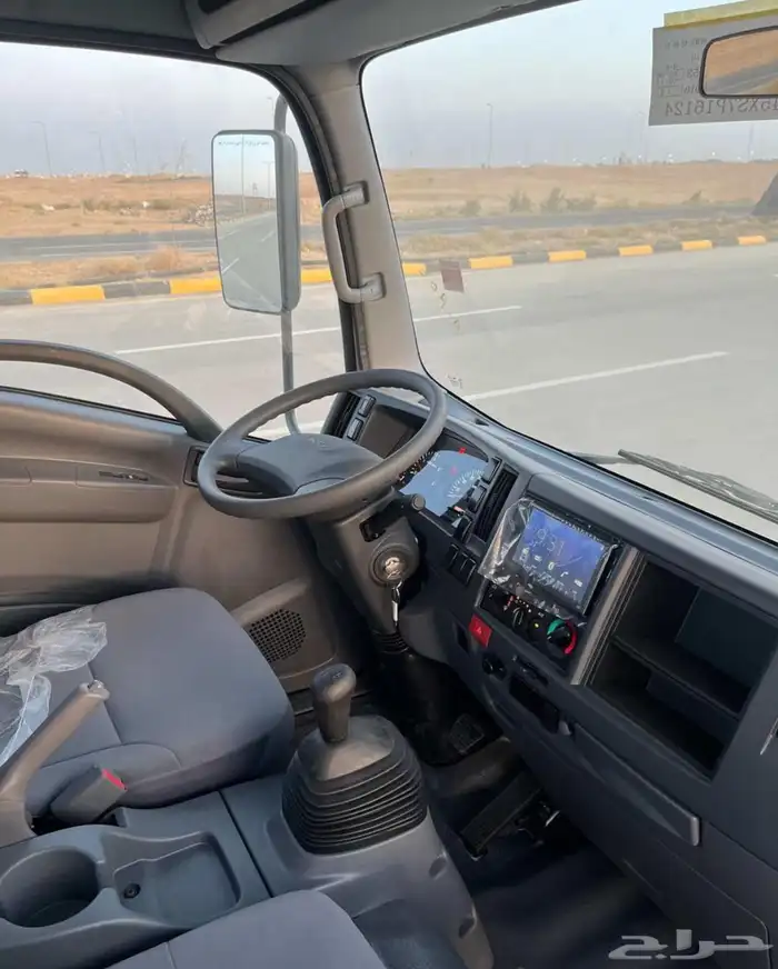 ايسوزو دينا 4 طن 1