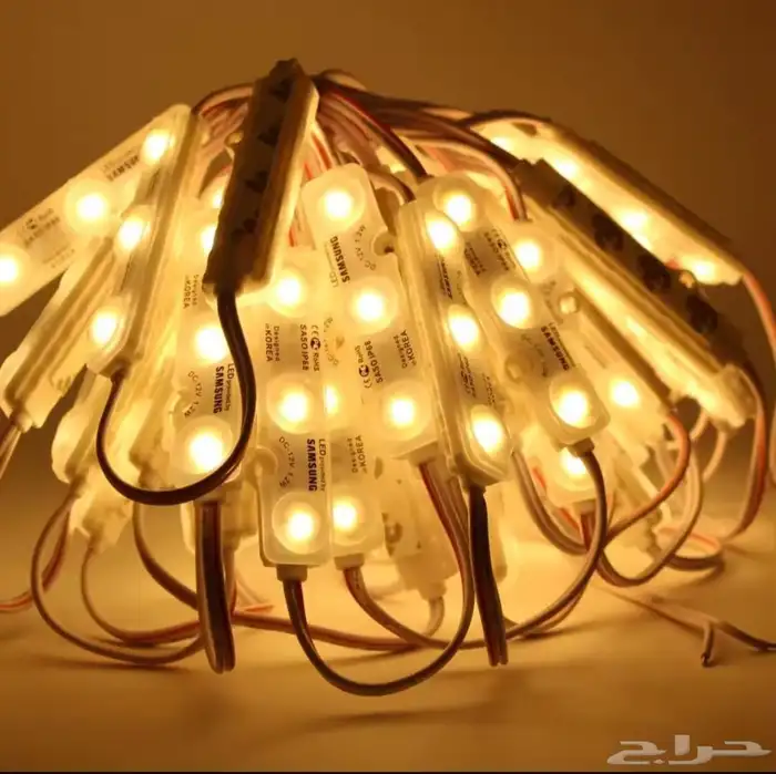 عقد مضيء طوله 10 متر بقوة 12 فولت يعمل على ولاعة السياره او 0