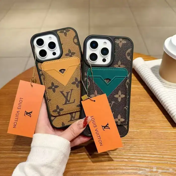 بيوت جوال أيفون 17 ماركات عالمية 39