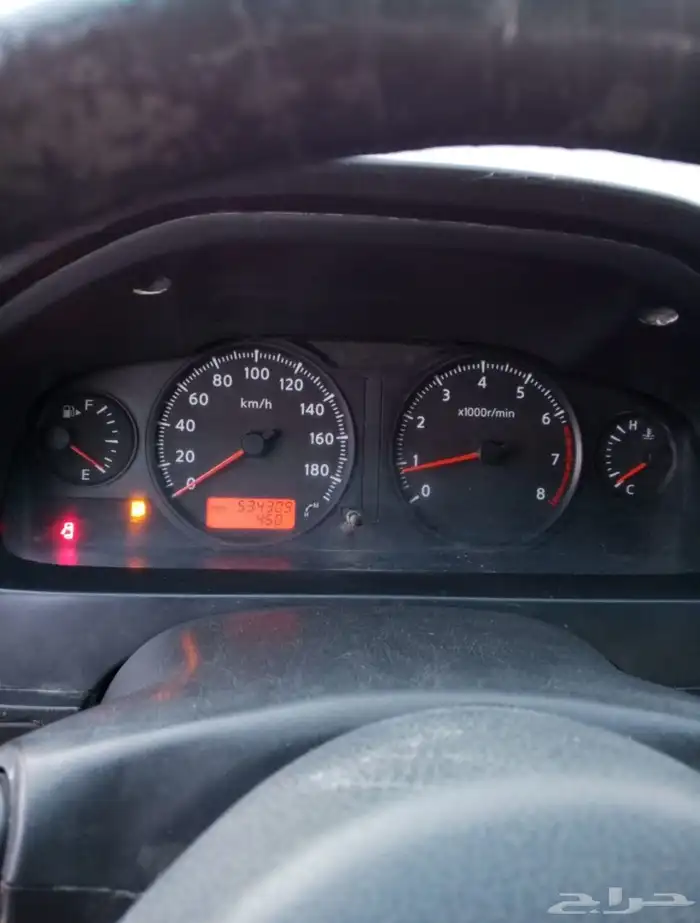 باص نيسان اورفان بنزين موديل 2011. مفحوص و الاستماره جديد 5