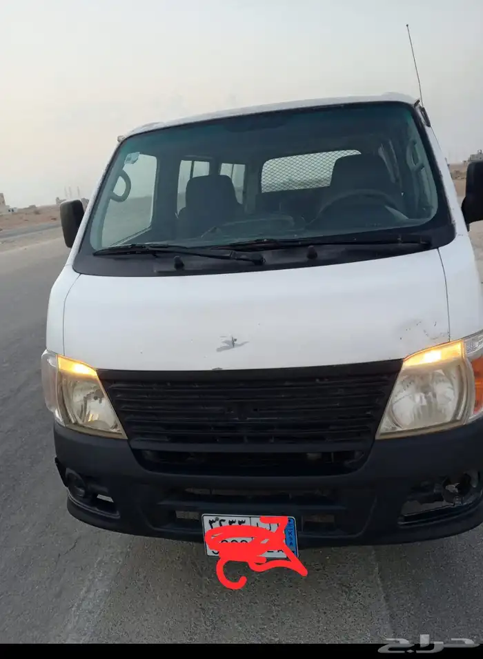 باص نيسان اورفان بنزين موديل 2011. مفحوص و الاستماره جديد 4