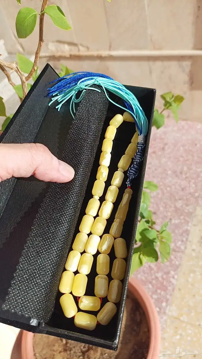 سبحة كهرمان كبس لون قشطة عسل قص برميلي رائحة جميلة عدد الخرز 1