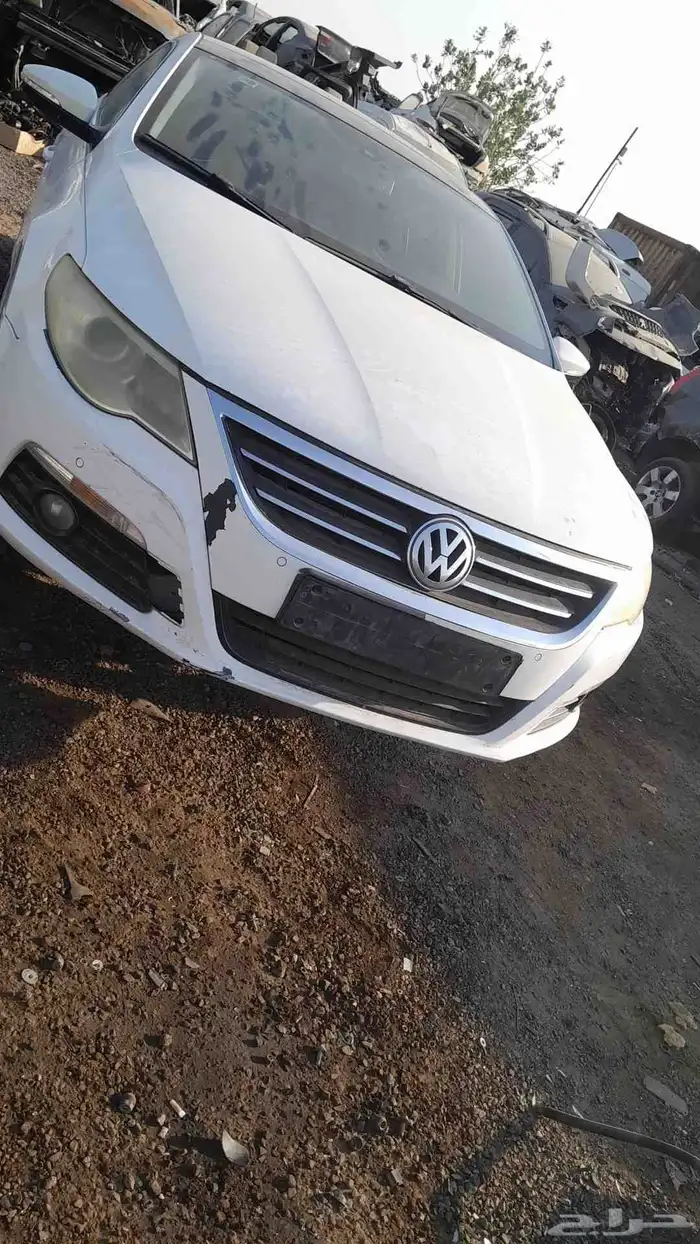 تشليح الحمدانية لي قطع غيار سياره فلوكسواجن موديل 2011 2