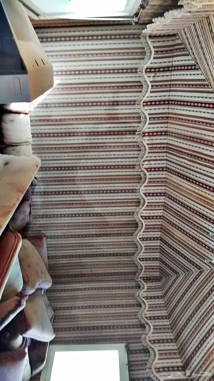 خيمة بيت شاعر 3