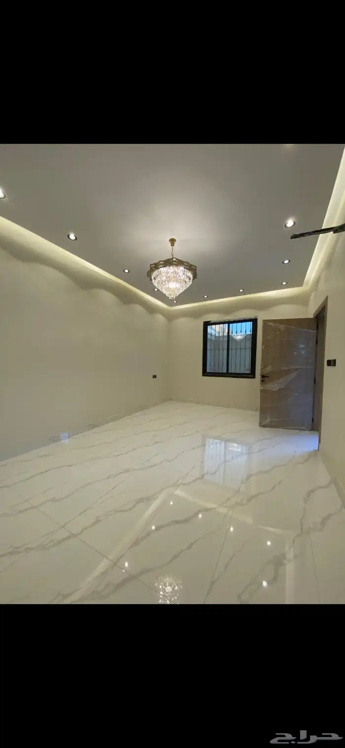 فلل للبيع فالعزيزية حي الدفاع 2