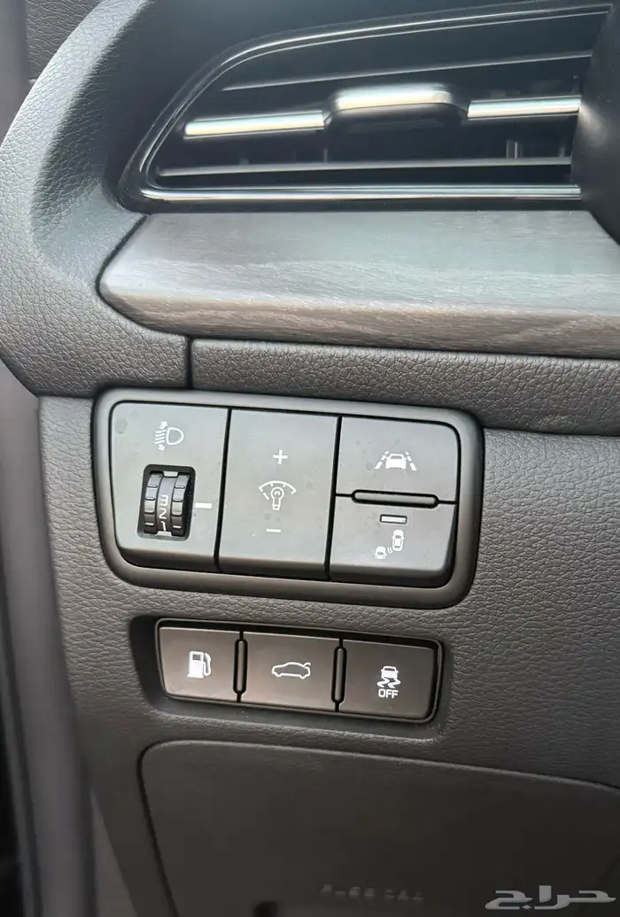 كيا كادينزا 2020 ( بنزين ) فل كامل اعلى نوع شبه جديدة للبيع 22