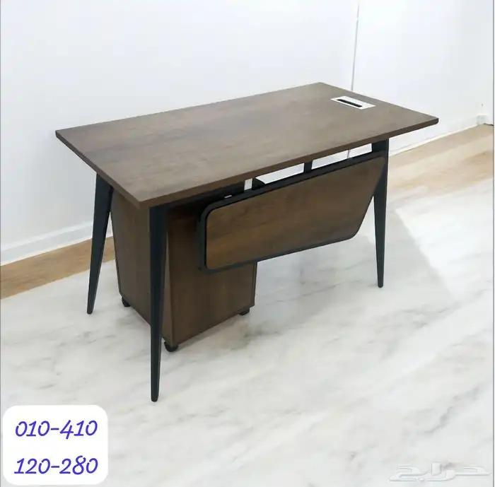 طاولة مكتب  كراسي  خزانات  كرسي انتظار  أرائك متاحة 11