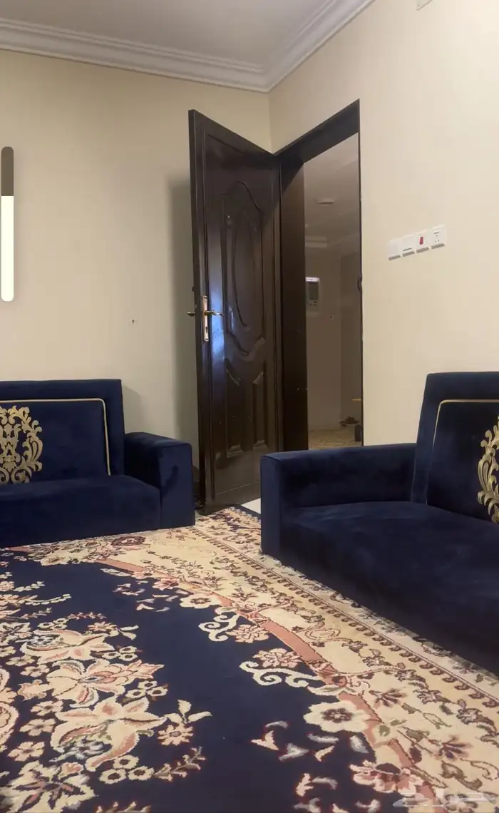 دور واسع ونظيف وتشطيب انيق للايجار الشهري او اليومي 1