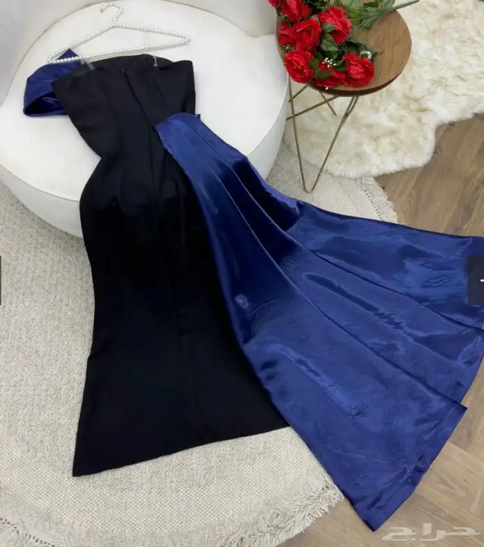 فستان للبيع جديد ماتم لبسه نظيف جديد 1