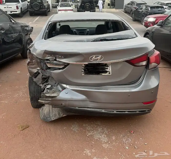 النترا 2015 مصدومة للبيع 3