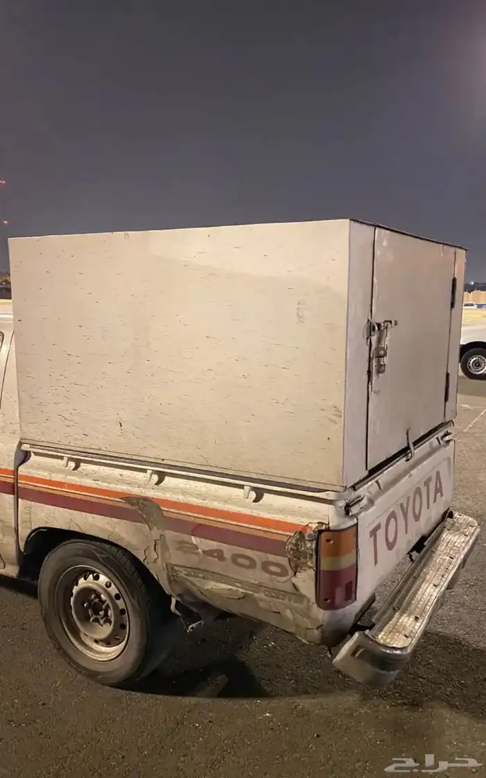 صندوق هايلوكس 1