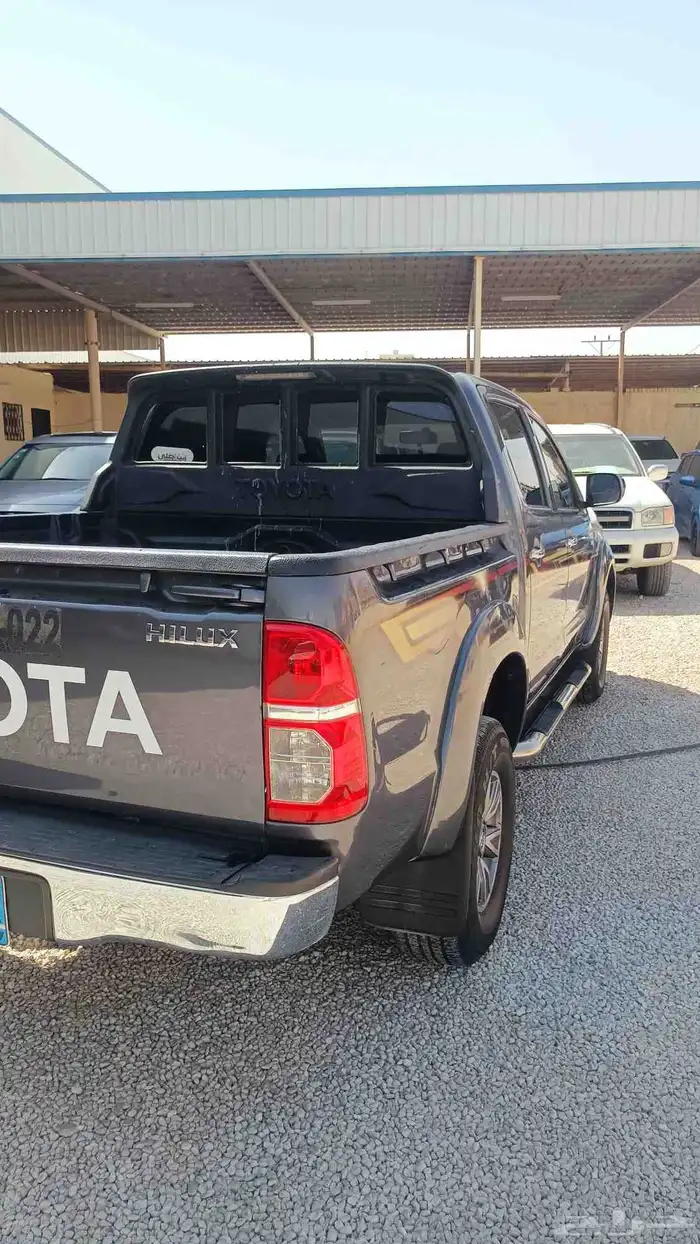 هايلوكس 2010 ديزل اوتوماتيك دبل 6