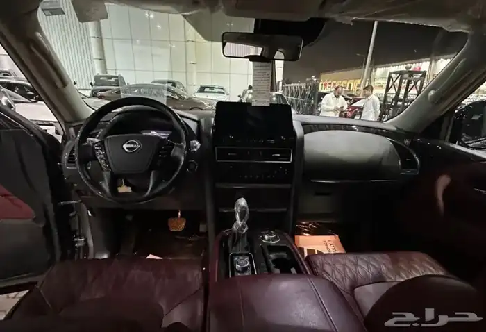 نيسان باترول بلاتينيوم موديل 2023 فل كامل نضيف جدا 7