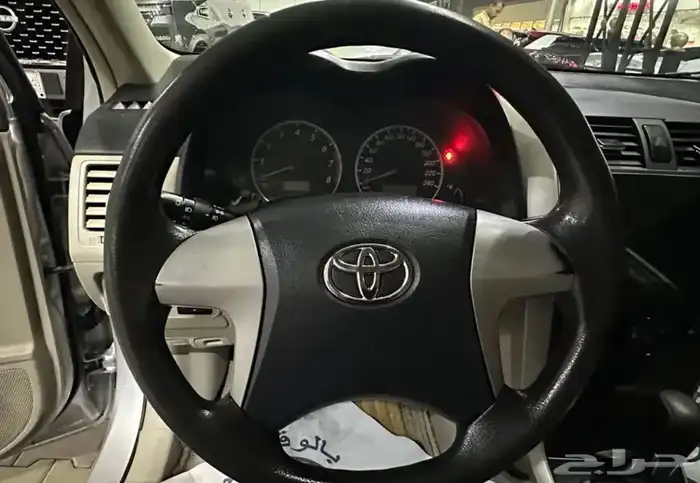 تويوتا كورولا موديل 2013 نص فل 7