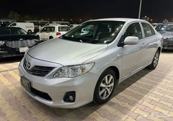 تويوتا كورولا موديل 2013 نص فل 0