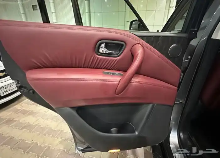 نيسان باترول بلاتينيوم موديل 2023 فل كامل نضيف جدا 19