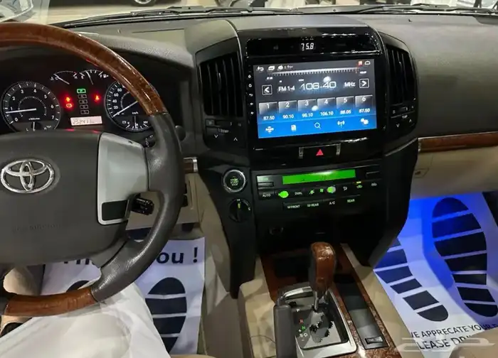 تويوتا لاندكروزر GXR موديل 2014 فل كامل بريمي 7