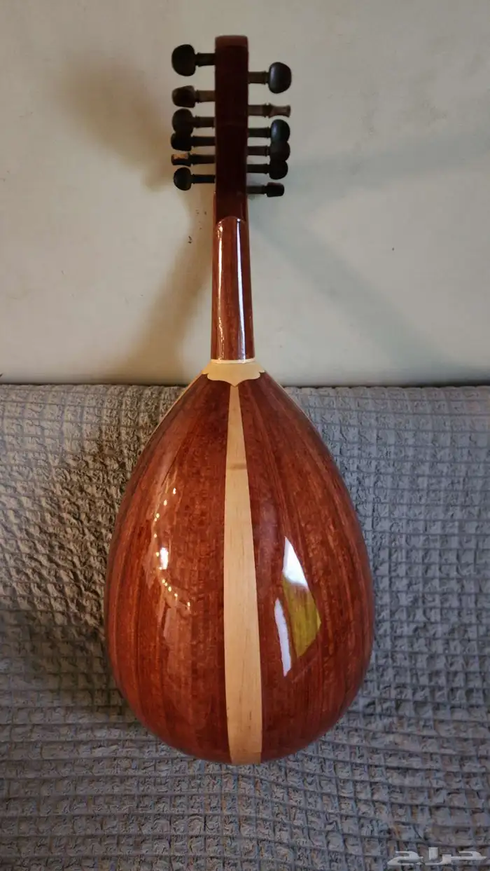 آلة موسيقية - عود 1