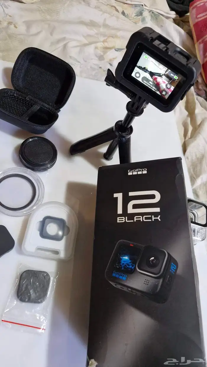 كاميرا الاكشن جوبرو هيرو 12شبه الجديد مع مجموعه اكسسوارات 3