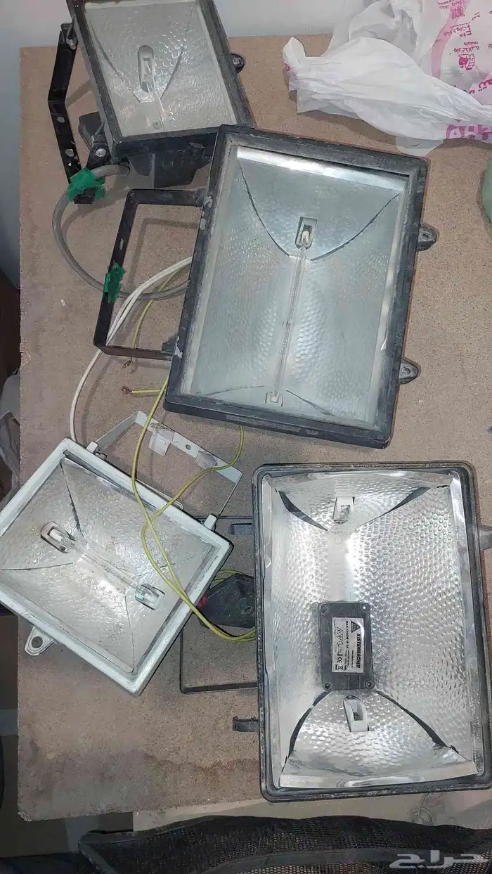 أكباس إنارة للبيع 1