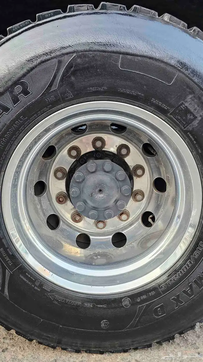 شاحنة مرسيدس أروكس موديل 2019 - دبل عكوس 10