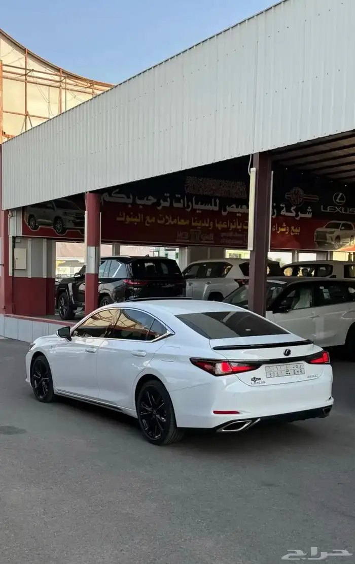 لكزس ES350 F Sportموديل 2024 عداد 3300 7